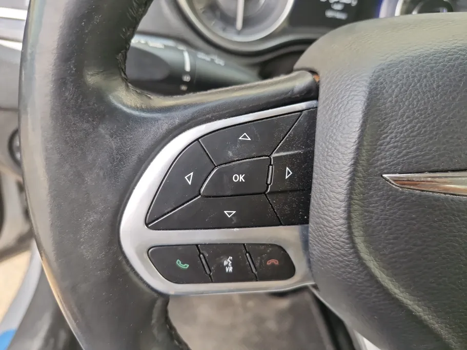 2021 Chrysler 300 S 