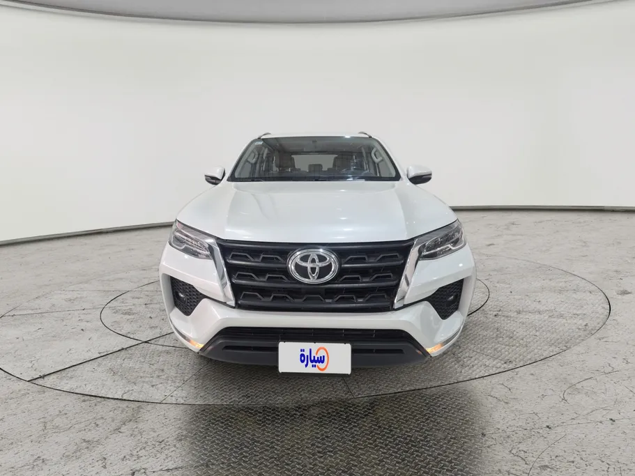 2023 Toyota Fortuner VX 