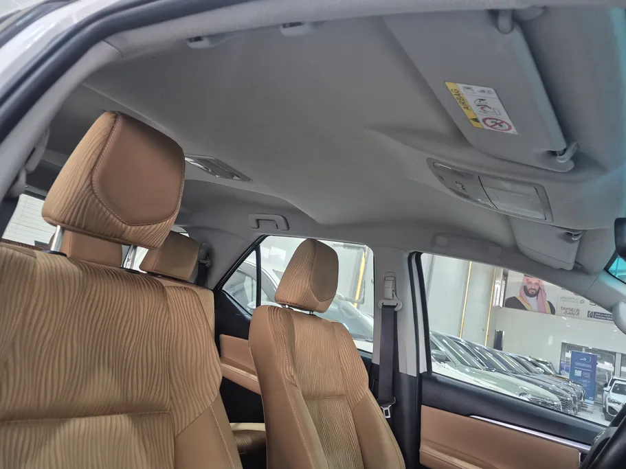 2023 Toyota Fortuner VX 