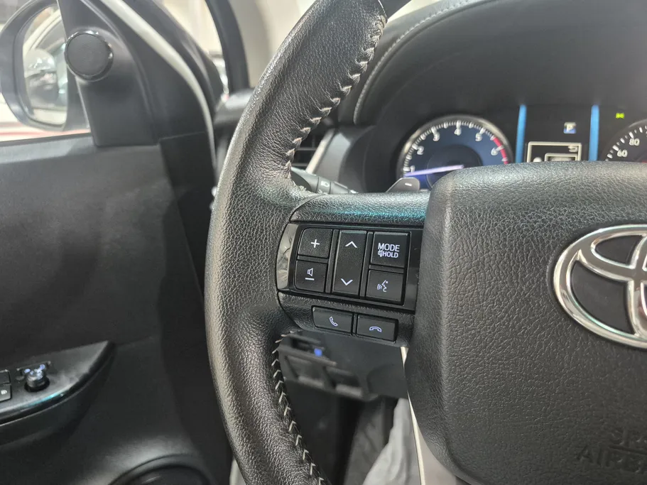 2023 Toyota Fortuner VX 