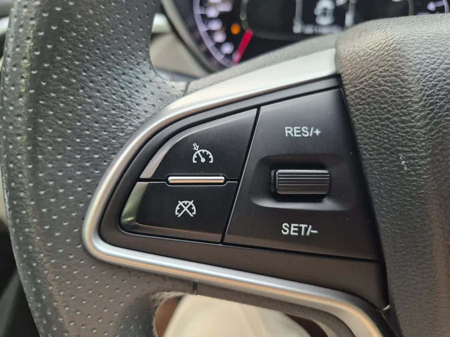 2023 Chevrolet Groove LT 