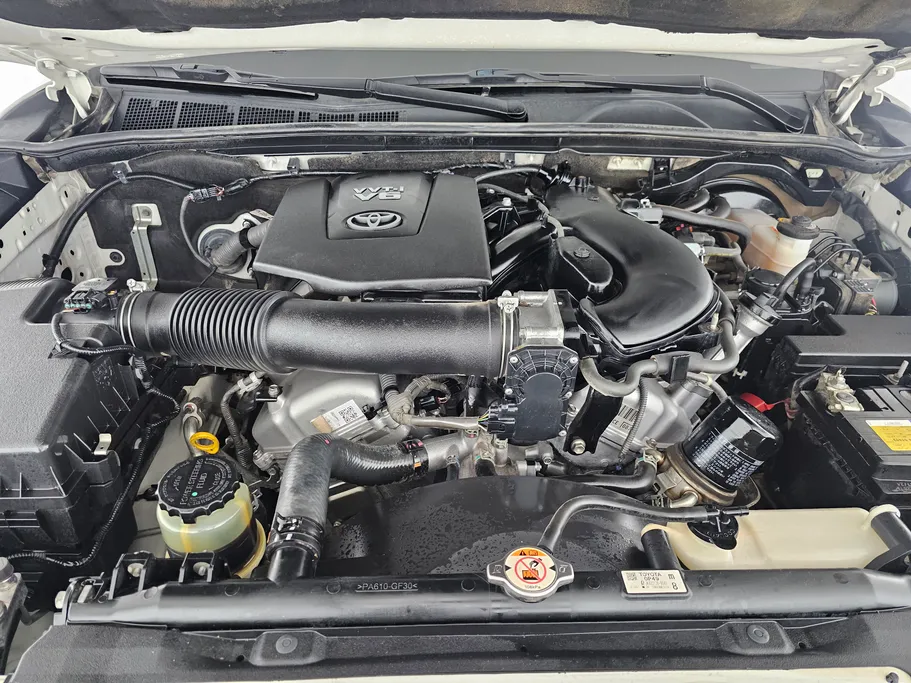 2022 تويوتا Fortuner VX1 
