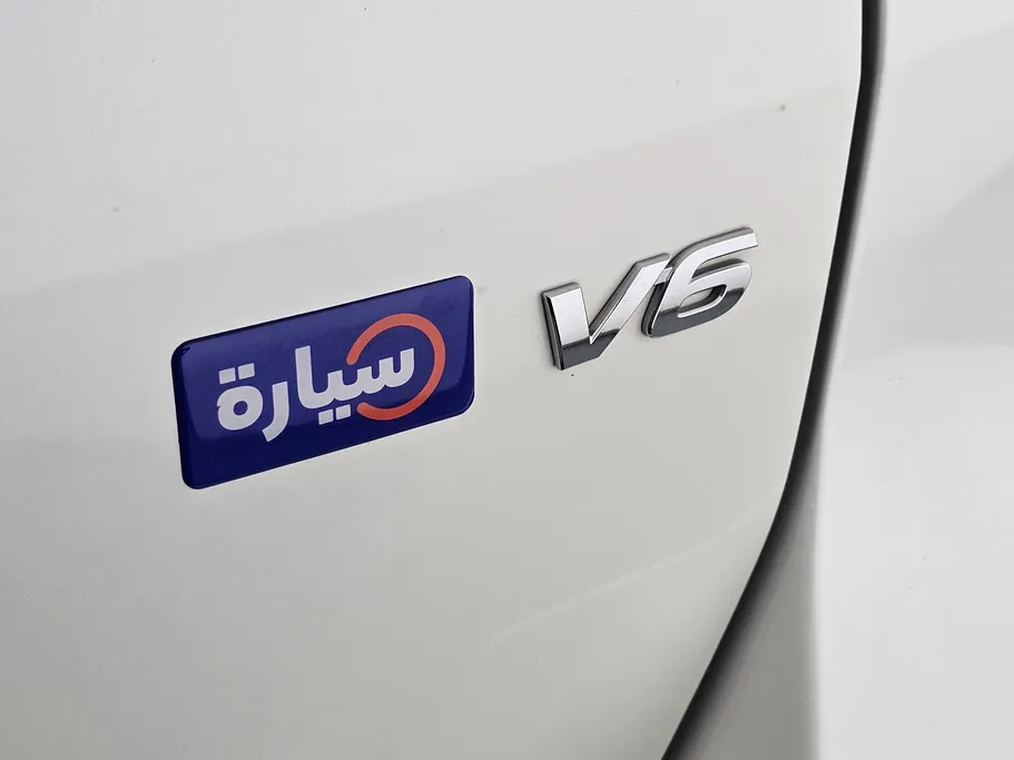2022 تويوتا Fortuner VX1 