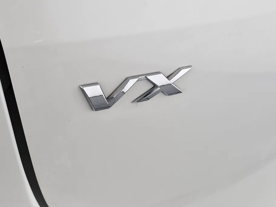 2022 تويوتا Fortuner VX1 