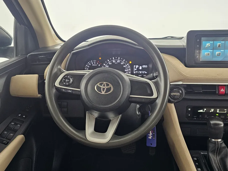 2023 تويوتا Yaris  Y 