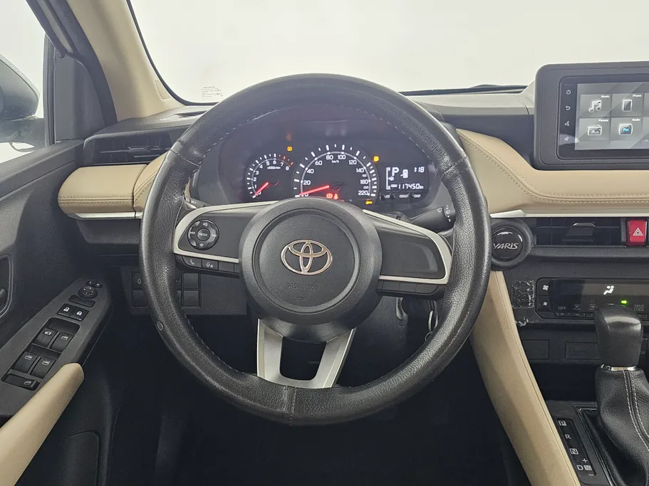 2024 تويوتا Yaris  Y 
