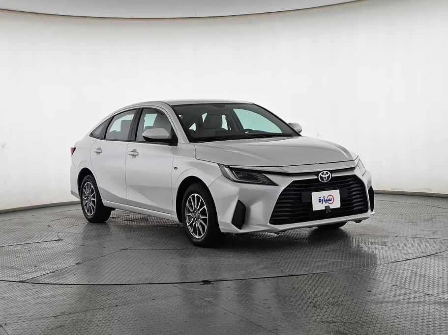 2024 تويوتا Yaris  Y 