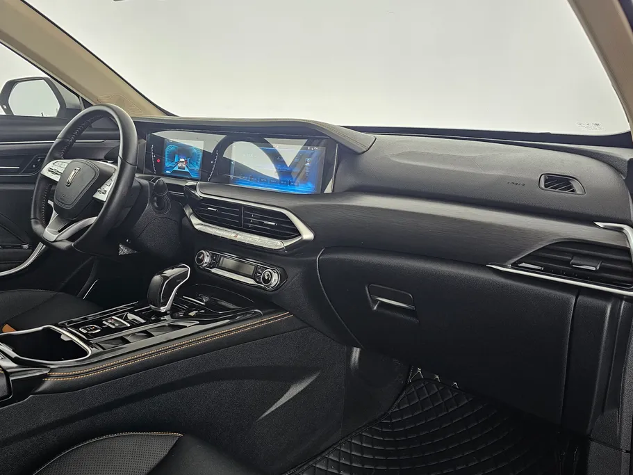 2024 فاو Bestune T77 Basic 