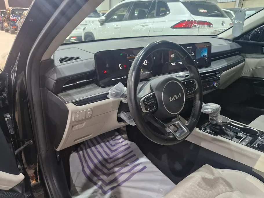 2024 Kia K5 EX 
