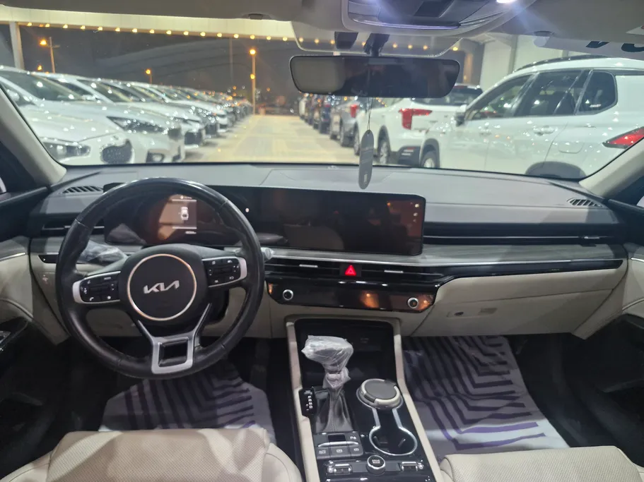 2024 Kia K5 EX 