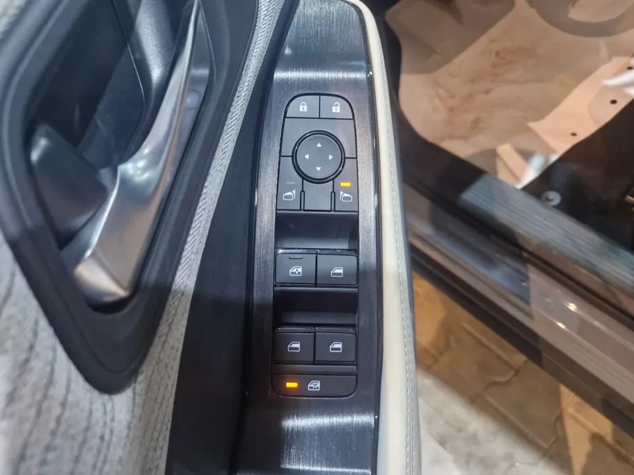 نيسان أكس تريل S 7 Seats 2025 