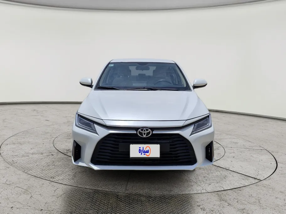 2023 Toyota Yaris  Y 