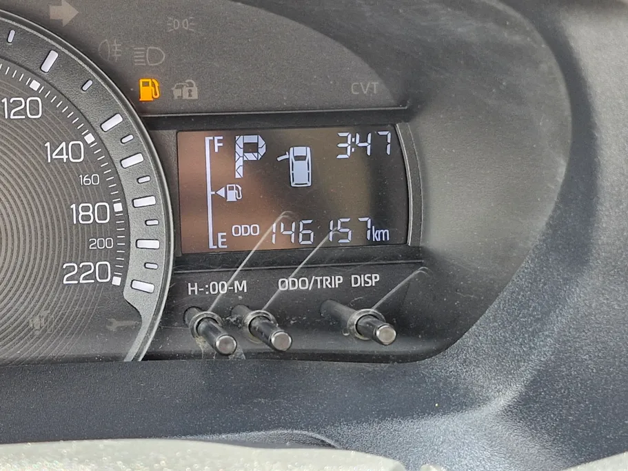 2023 Toyota Yaris  Y 