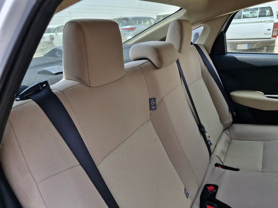 2023 Toyota Yaris  Y 