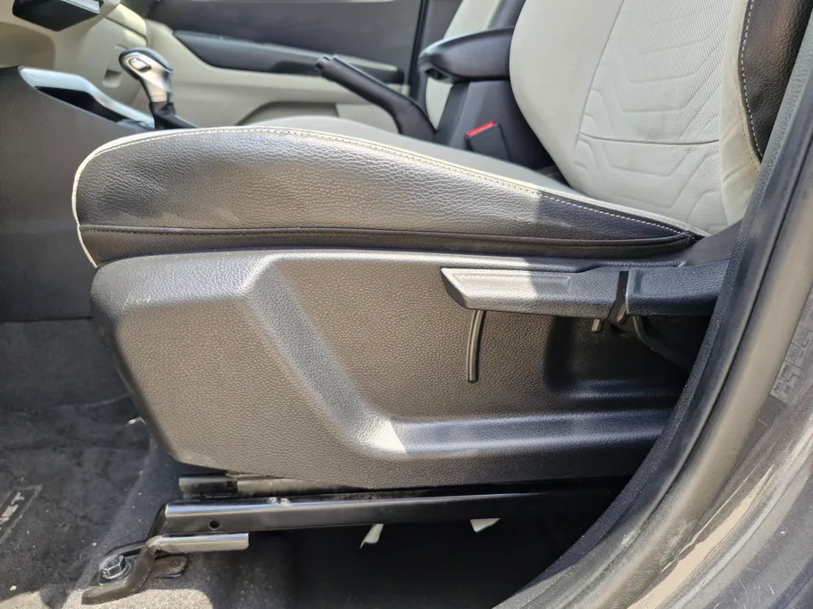 2023 Kia SONET GL 
