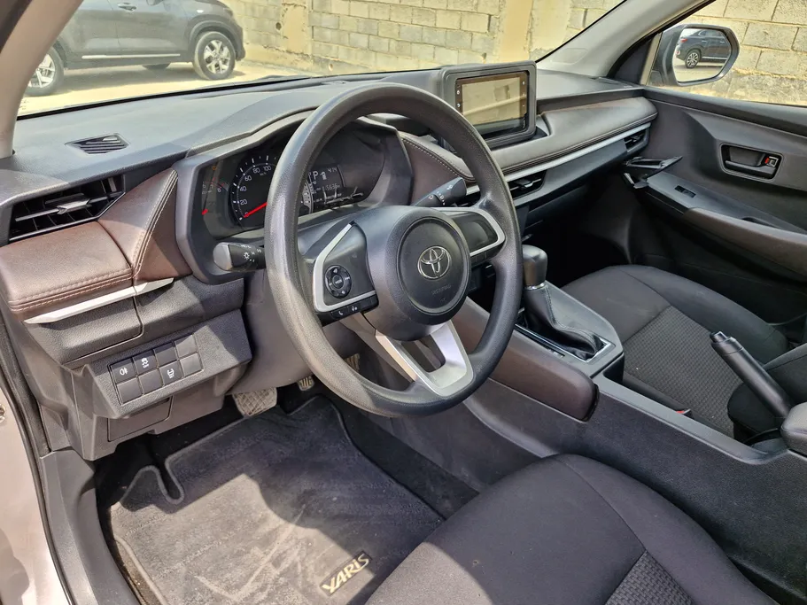 2023 تويوتا Yaris  Y 