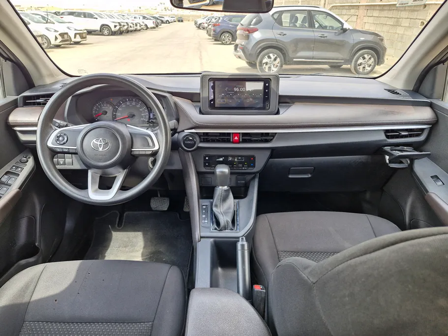 2023 تويوتا Yaris  Y 
