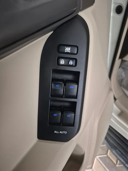 2023 Toyota Prado TXL 