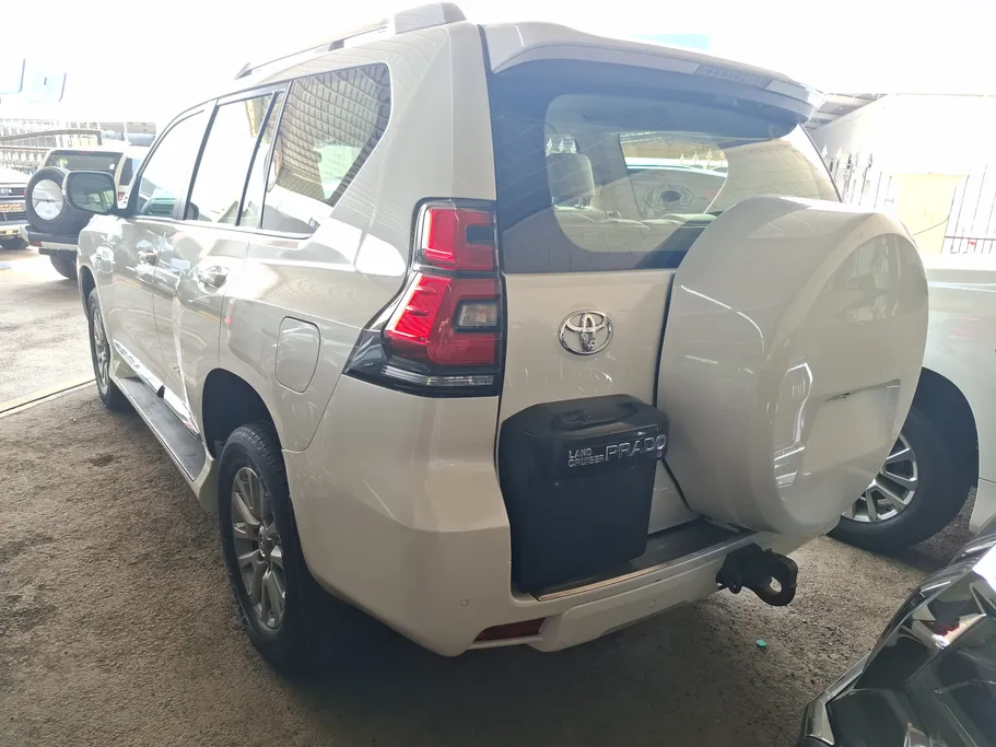 2021 Toyota Prado VX 
