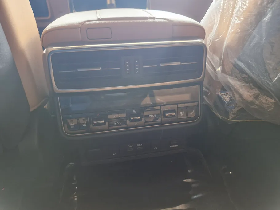 لكزس LX 600 BB Elite 2024 