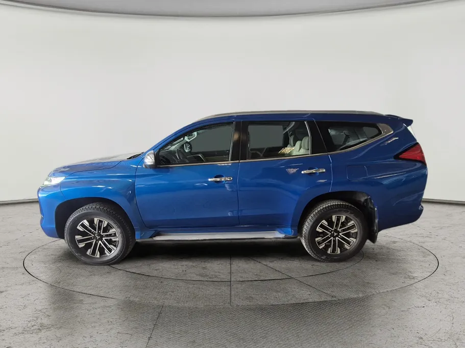 2023 Mitsubishi Montero Sport GLS-Premium 
