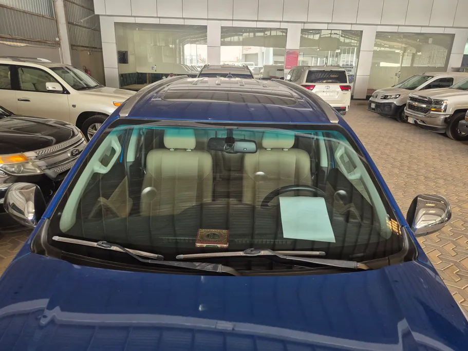 2023 Mitsubishi Montero Sport GLS-Premium 