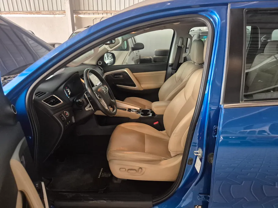2023 Mitsubishi Montero Sport GLS-Premium 