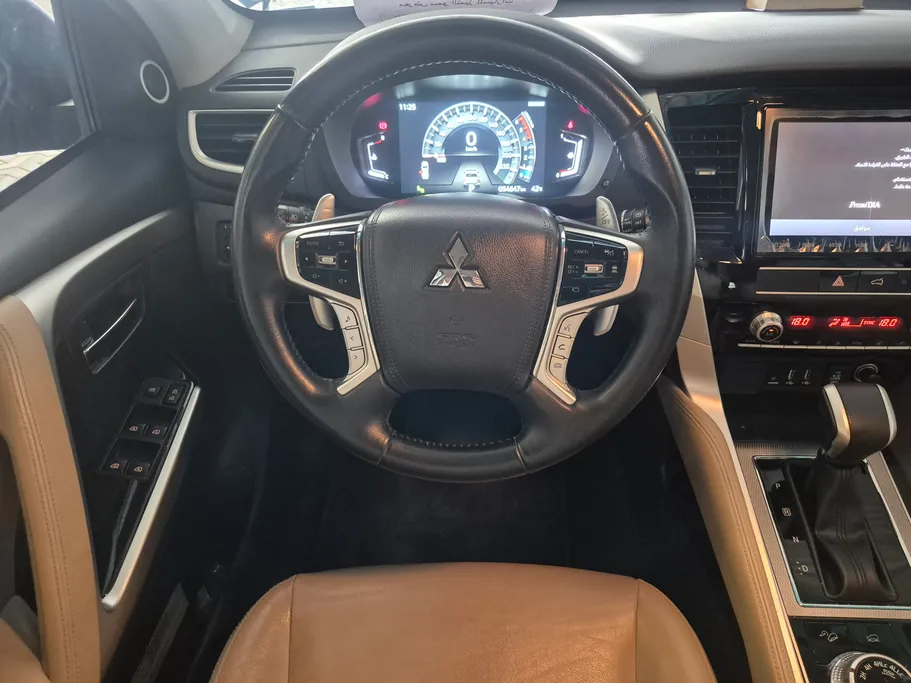 2023 Mitsubishi Montero Sport GLS-Premium 