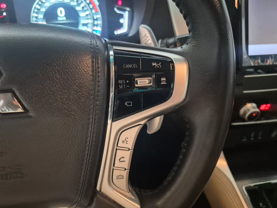 2023 Mitsubishi Montero Sport GLS-Premium 