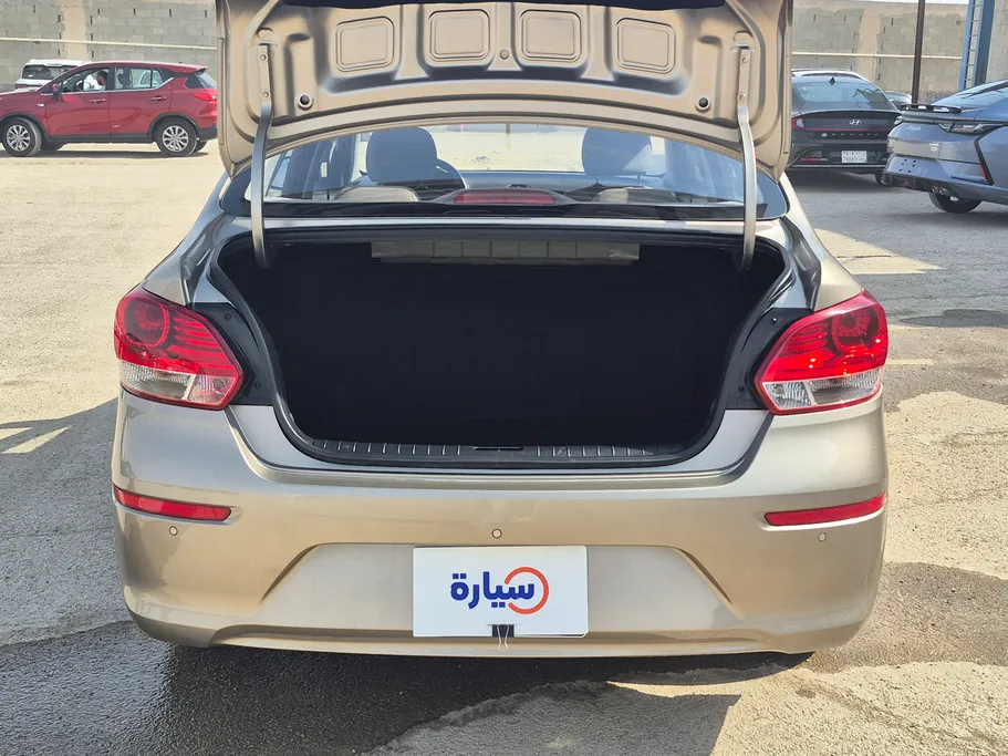 2024 Kia Pegas GL 
