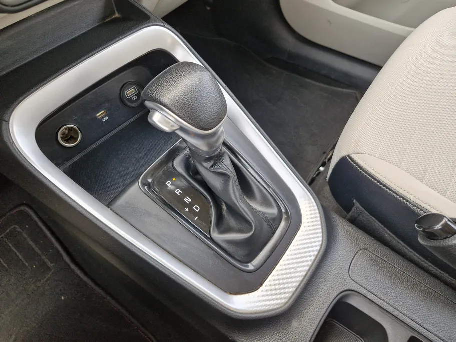 2023 Kia SONET LX 