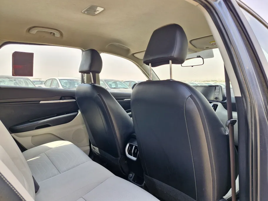 2023 Kia SONET LX 