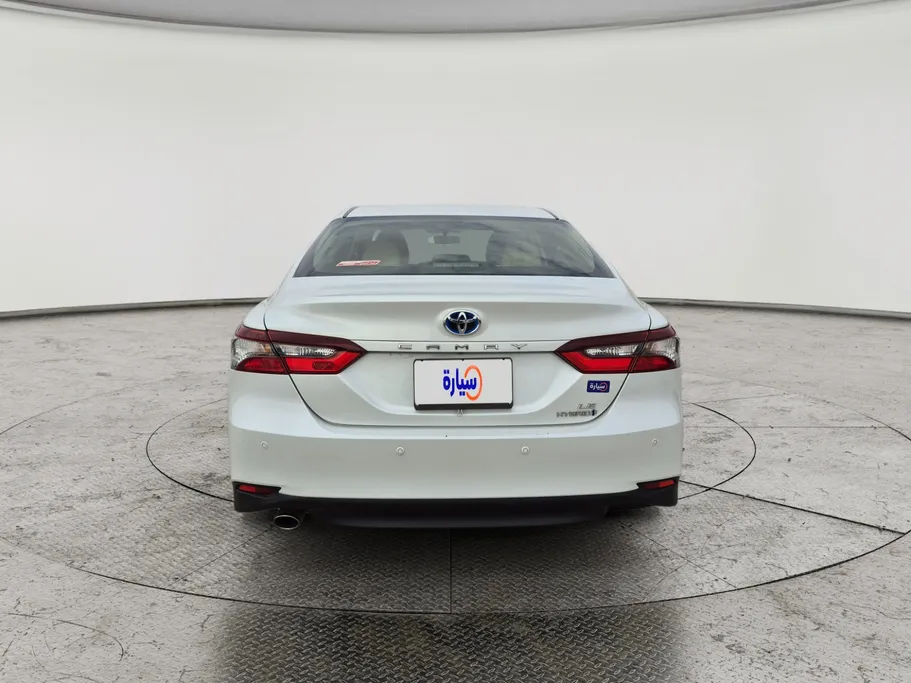 2023 تويوتا Camry  LE HEV 