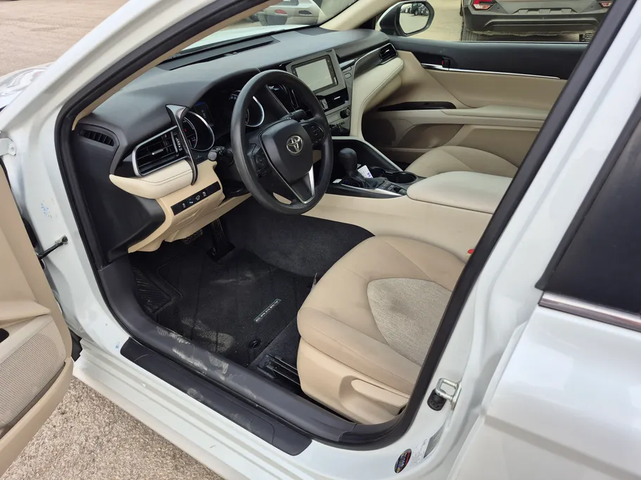 2023 تويوتا Camry  LE HEV 
