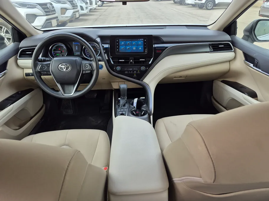 2023 تويوتا Camry  LE HEV 
