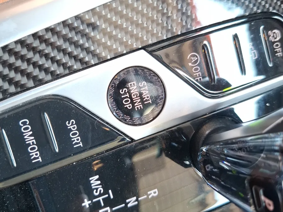 2023 BMW X Series 6 xDrive 40i 