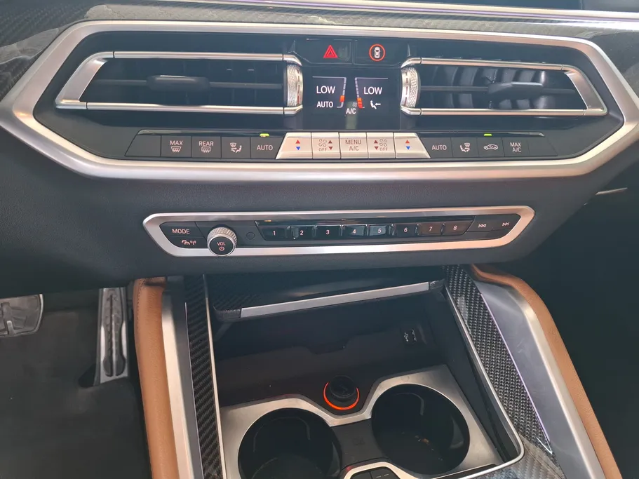 2023 BMW X Series 6 xDrive 40i 