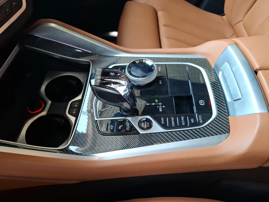 2023 BMW X Series 6 xDrive 40i 