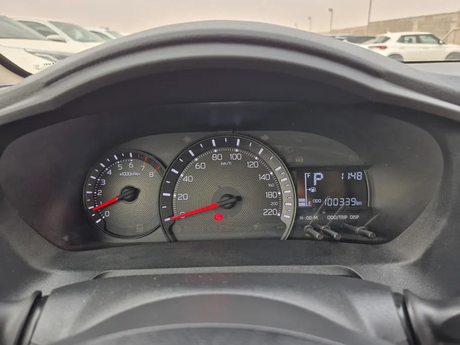 2023 Toyota Yaris  Y 