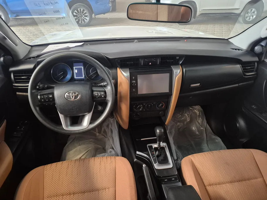 2023 Toyota Fortuner GX 
