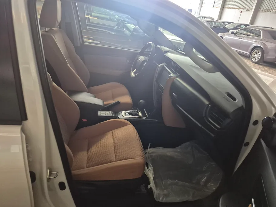 2023 Toyota Fortuner GX 