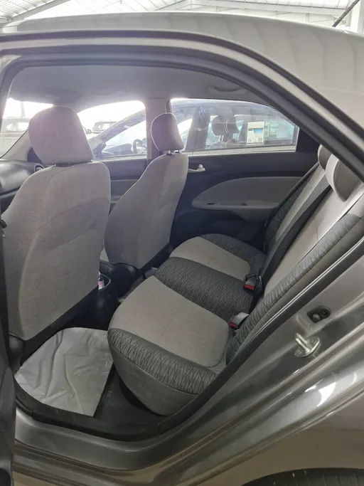 2025 Kia Pegas GL 