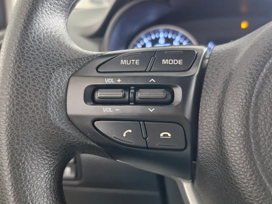 2025 Kia Pegas GL 