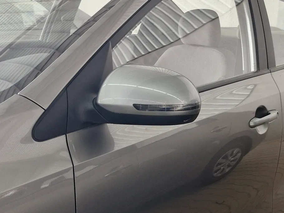 2025 Kia Pegas GL 