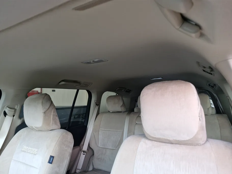 2025 Toyota Land Cruiser GXR 