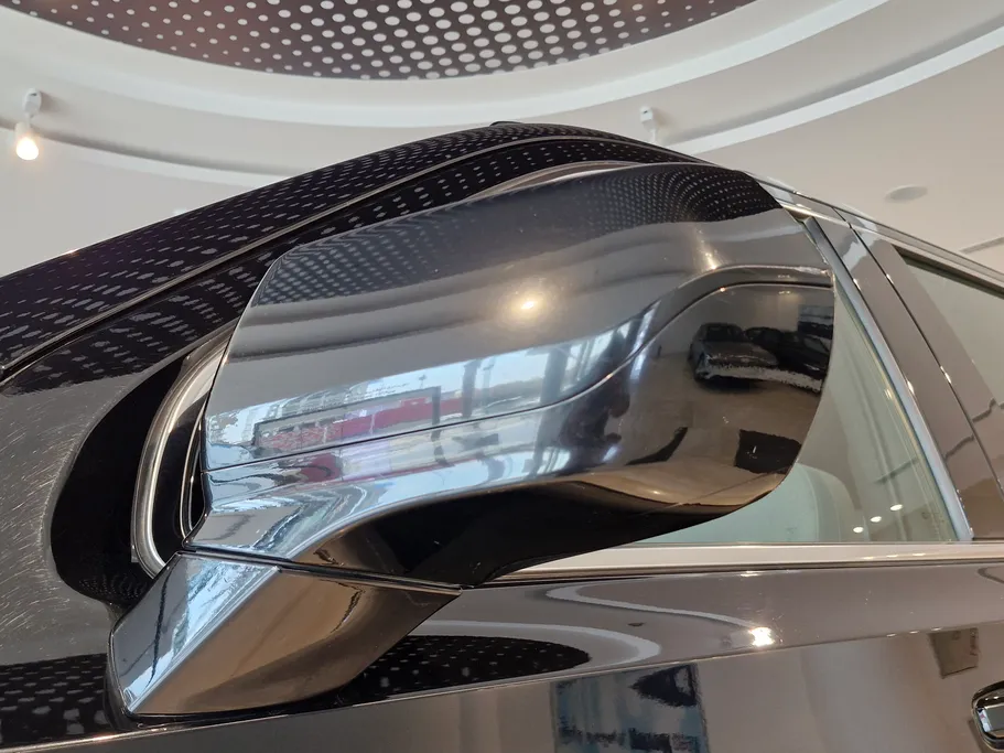 2024 GMC Yukon SLE 