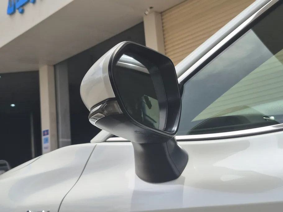 2025 Toyota Camry  E Plus HEV 