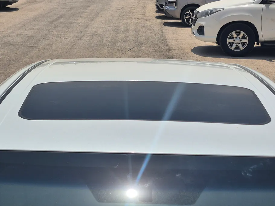 2025 Toyota Camry  E Plus HEV 