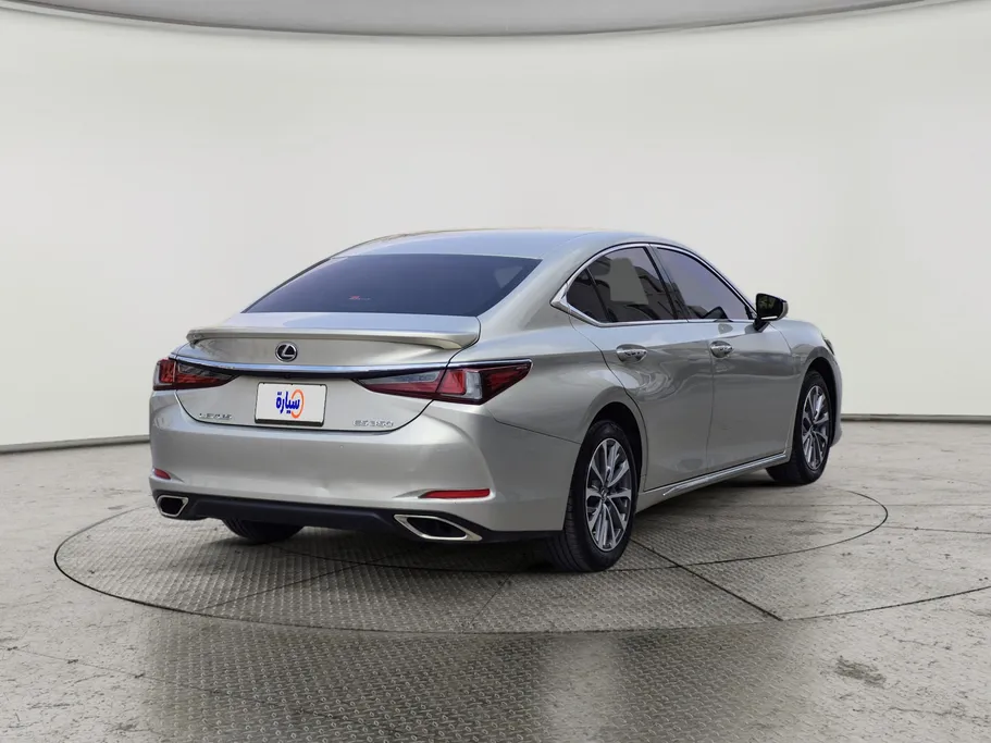 لكزس ES 350 2024 