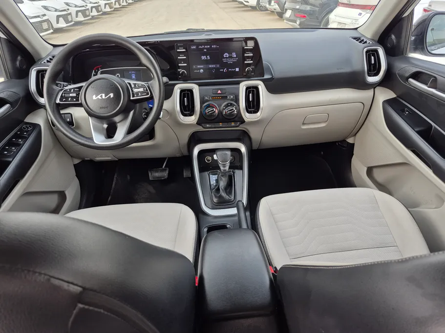 2023 Kia SONET GL 